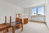 Waldblick-Wohnung mit Aufzug & Potenzial auf 5 Zimmer in Haar - Zimmer