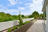 Parkblick in Bogenhausen – Kernsaniertes Design-Penthouse mit Sonnenterrasse - Terrasse mit Parkblick